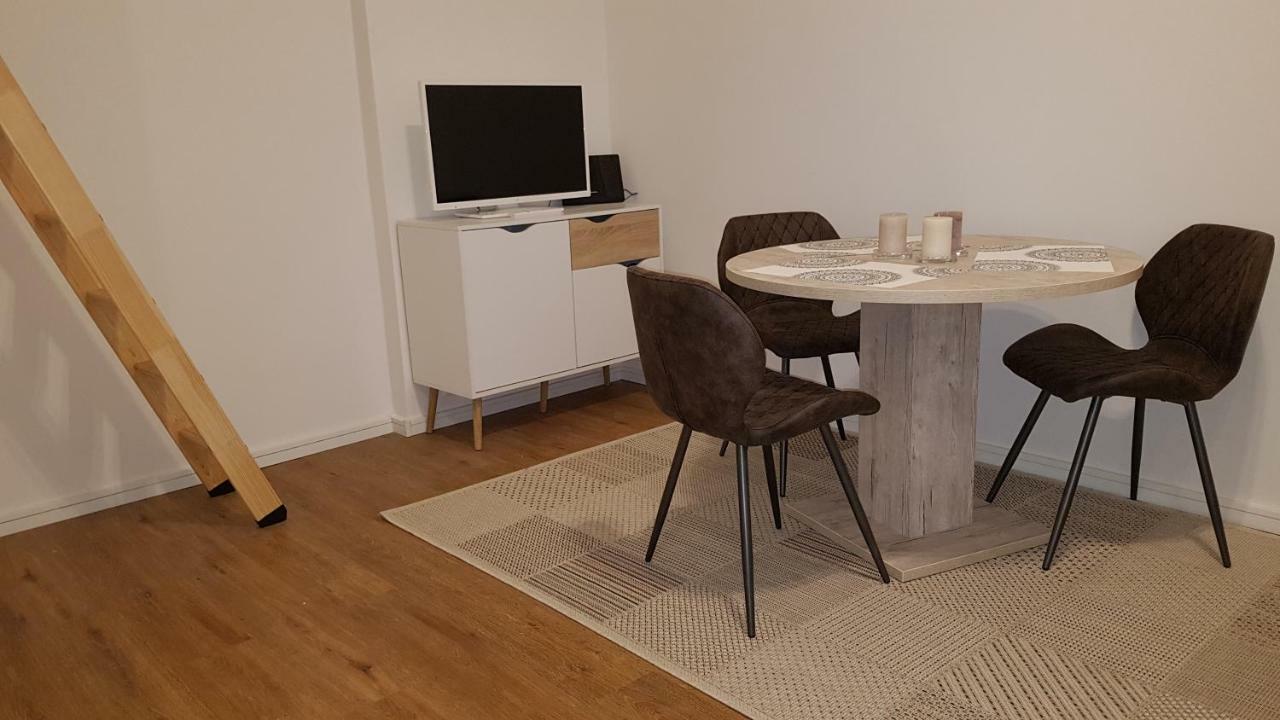 Studio Apartment For 3 Berlim Exterior foto